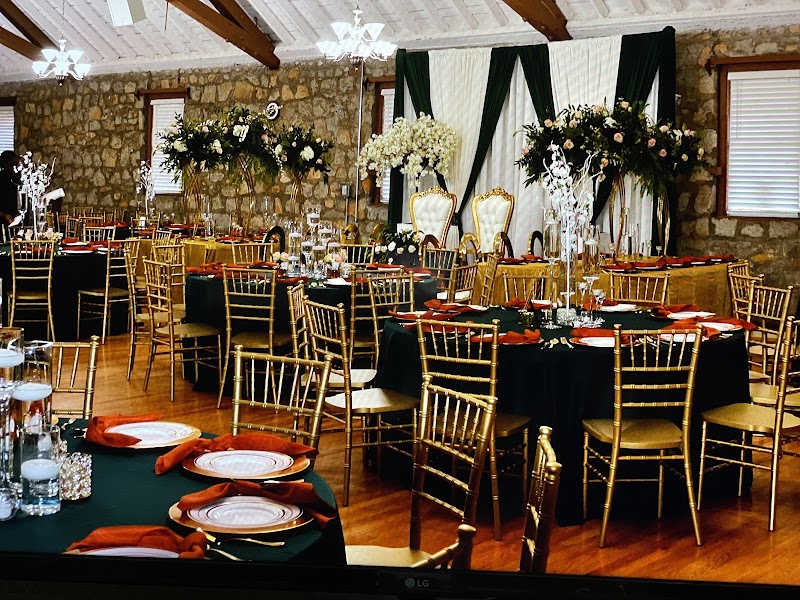Creative Expressions Events & Floral Design, LLC florist in Union SC